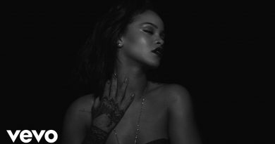 YouTube screenshot Rihanna - Kiss It Better