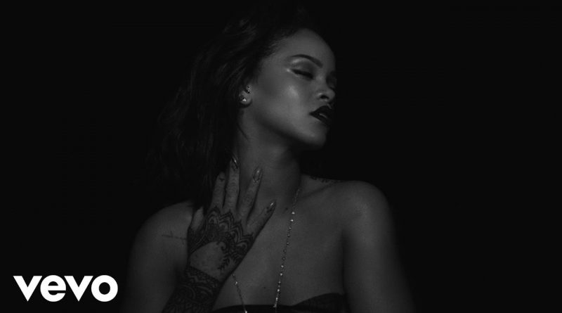 YouTube screenshot Rihanna - Kiss It Better